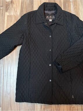 Barbour Black Quilted Snap-Front Puffer Jacket